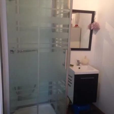 Maison De Pecheur بيت للعطل تروفيي سور مير